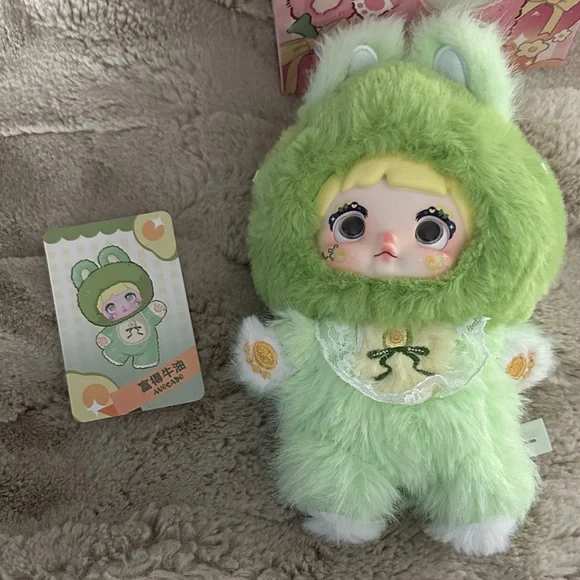 Nommi Cute Green Plush Doll - Picture 4 of 7